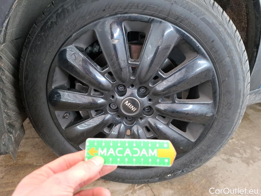  Mini  Countryman MINI  / 2020 / 5P / Crossover Cooper SE ALL4 Busi Design 125+95ch BVA6 #16