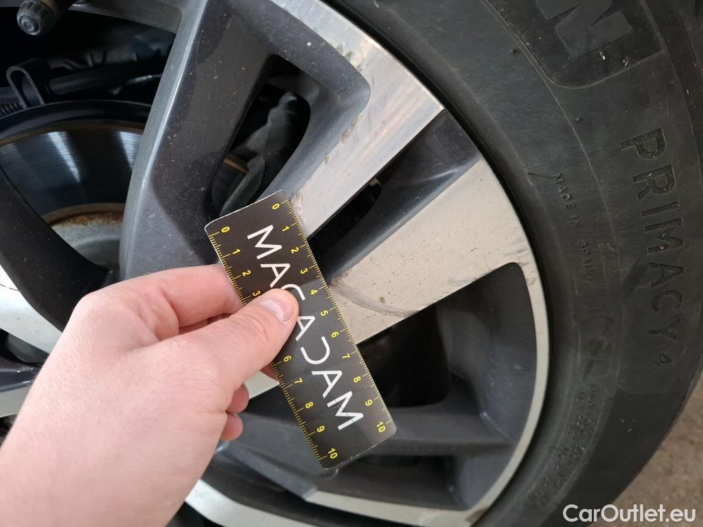  Peugeot  3008 PEUGEOT   2020  5P  SUV 16 HYBRID 225 EEAT8 Allure Pack #21