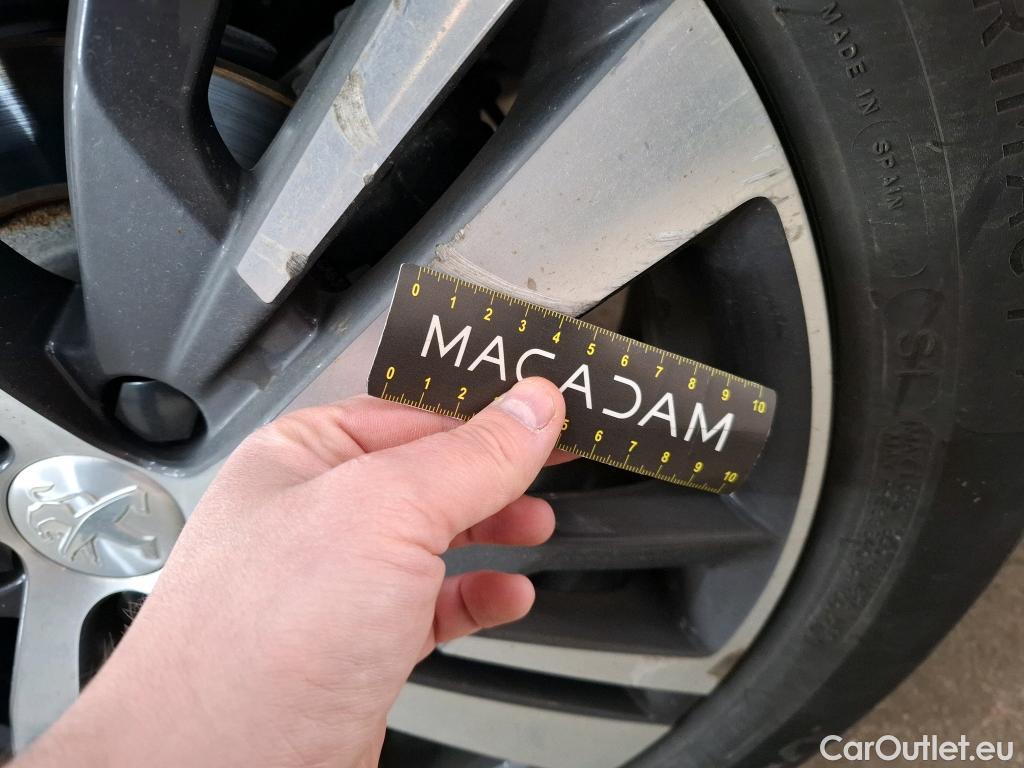  Peugeot  3008 PEUGEOT   2020  5P  SUV 16 HYBRID 225 EEAT8 Allure Pack #18