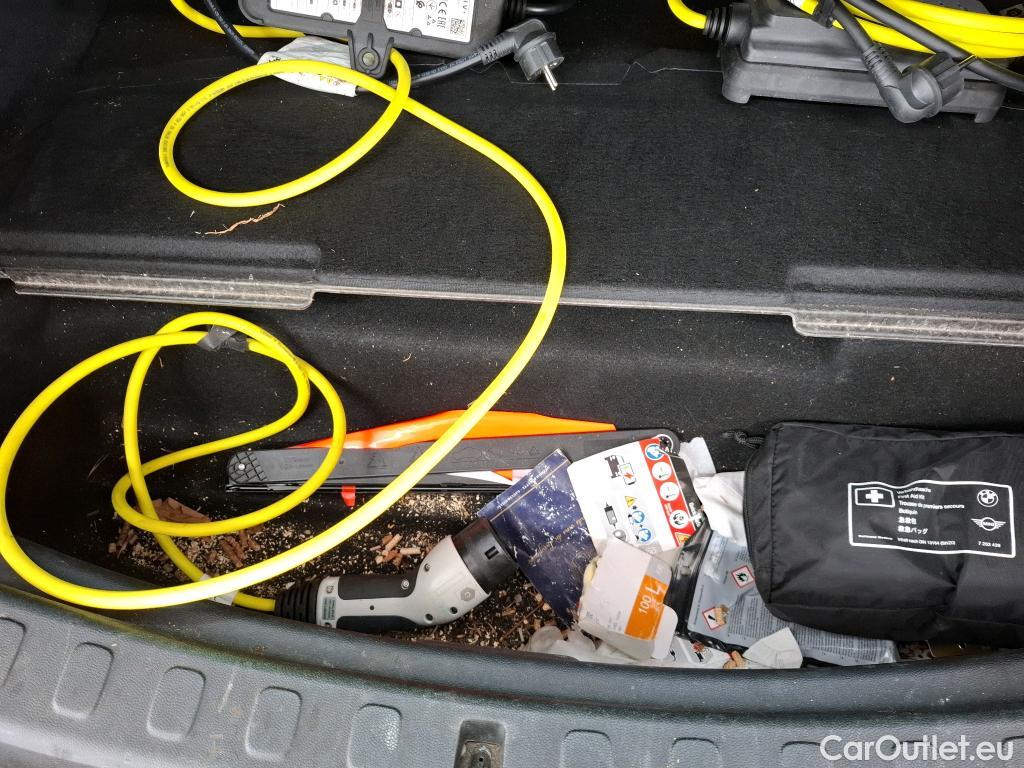  Mini  Countryman MINI  / 2020 / 5P / Crossover Cooper SE ALL4 Busi Design 125+95ch BVA6 #40