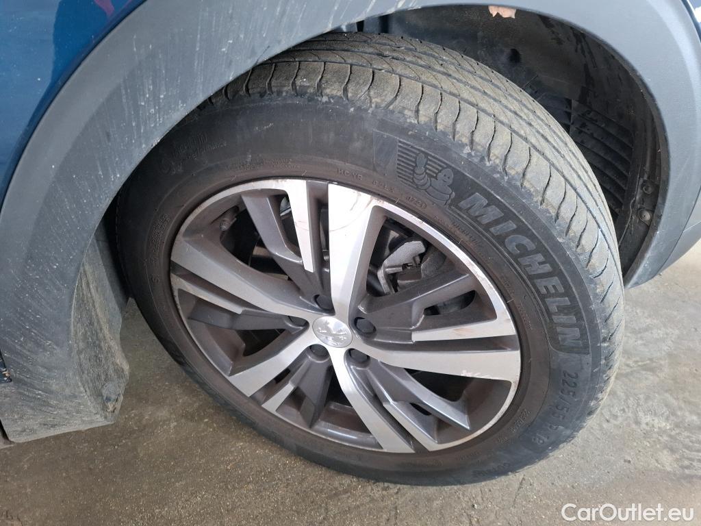  Peugeot  3008 PEUGEOT   2020  5P  SUV 16 HYBRID 225 EEAT8 Allure Pack #33