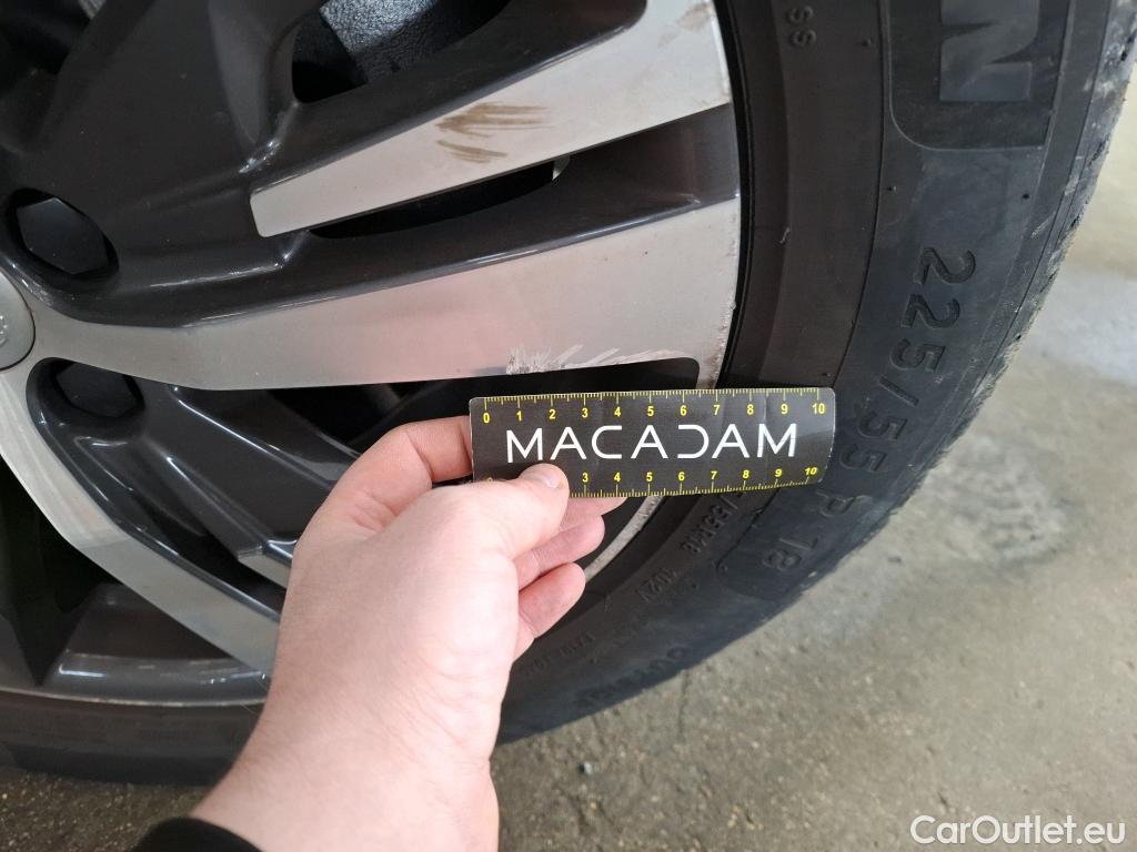  Peugeot  3008 PEUGEOT   2020  5P  SUV 16 HYBRID 225 EEAT8 Allure Pack #41