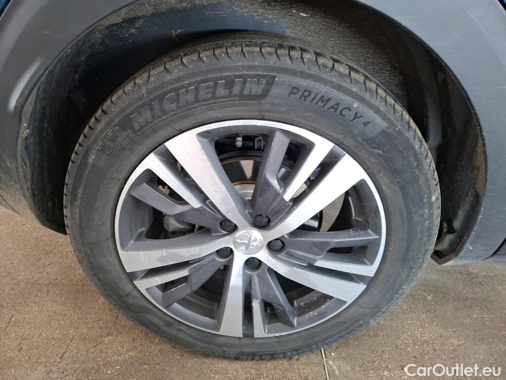  Peugeot  3008 PEUGEOT   2020  5P  SUV 16 HYBRID 225 EEAT8 Allure Pack #9