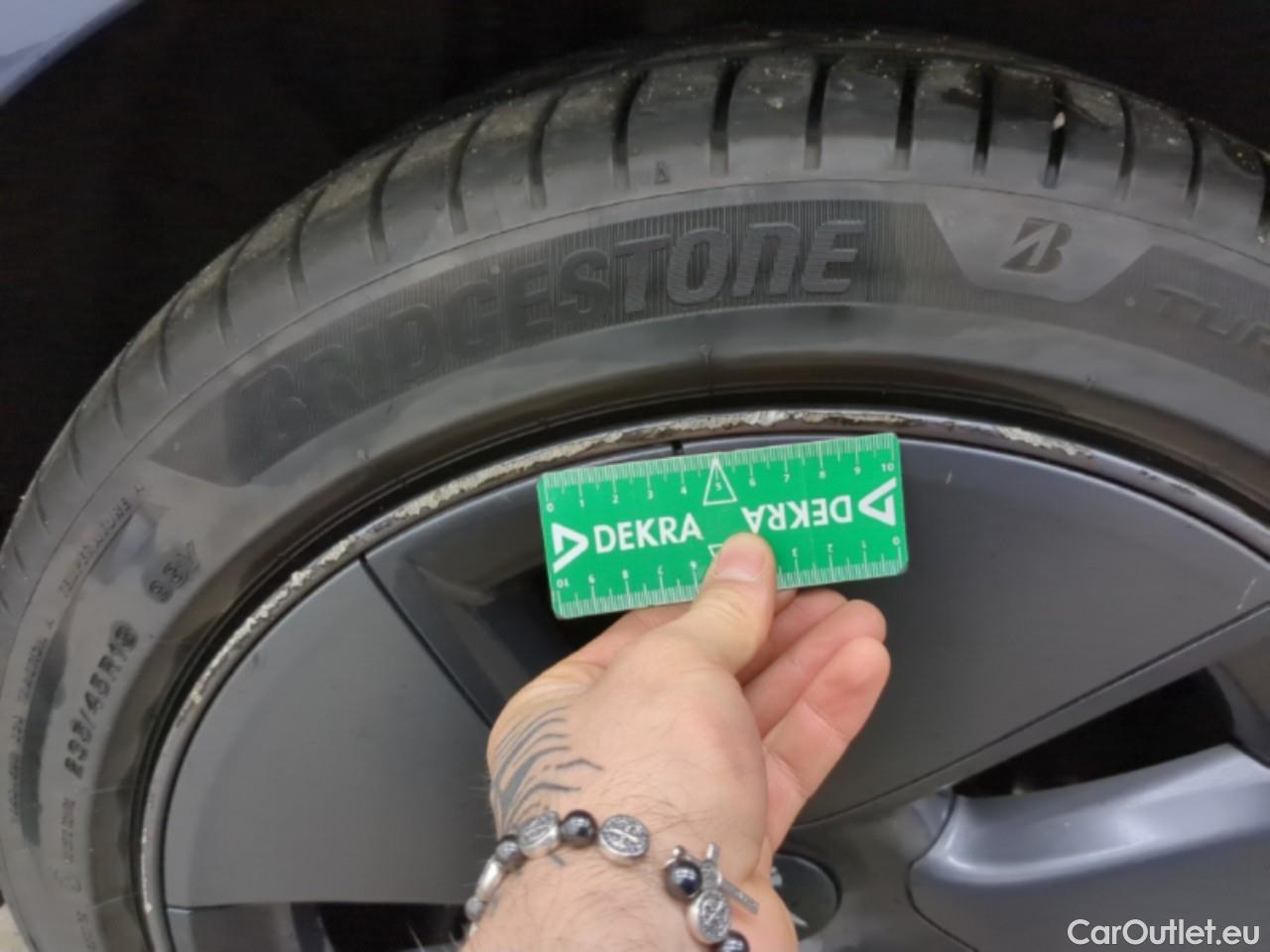  Tesla  Model 3 TESLA  / 2018 / 4P / Berline Long Range Dual Motor AWD #11