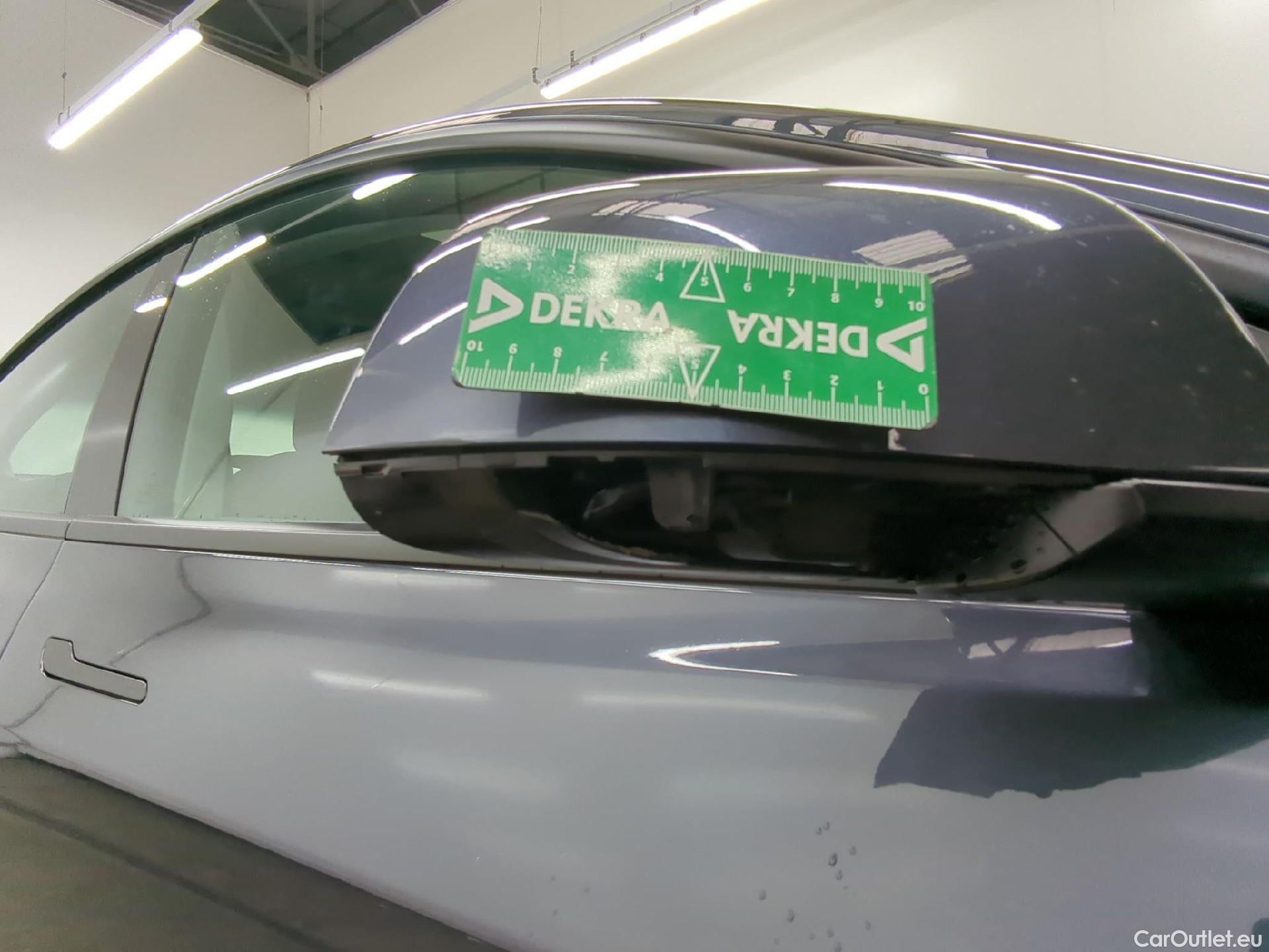  Tesla  Model 3 TESLA  / 2018 / 4P / Berline Long Range Dual Motor AWD #25