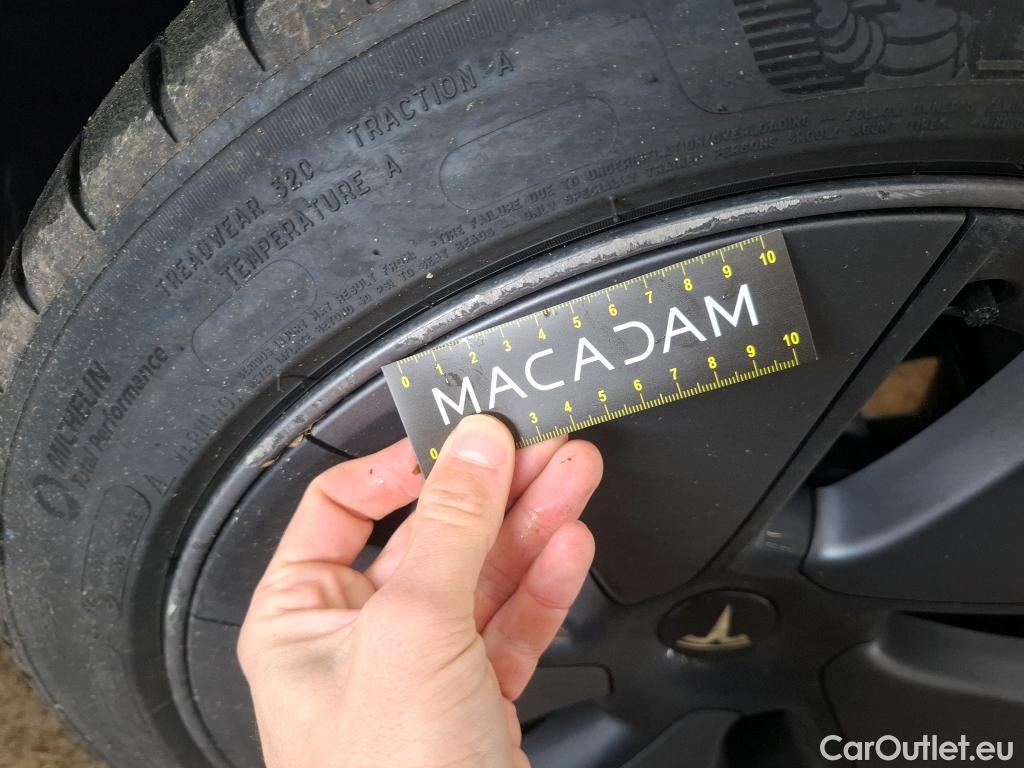  Tesla  Model 3 TESLA   2018  4P  Berline Propulsion #20