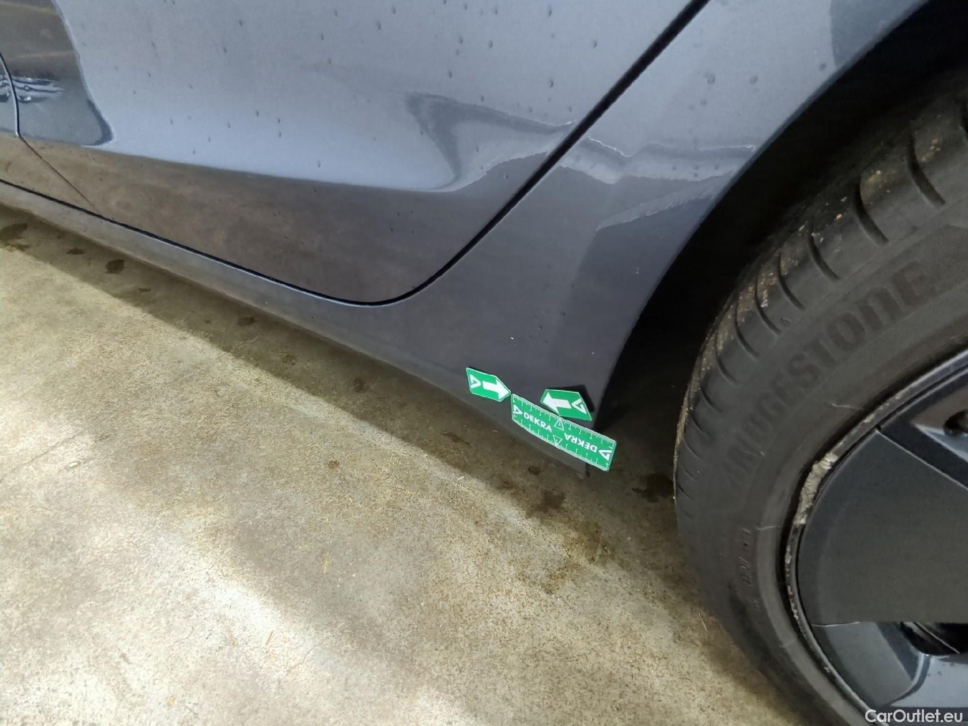  Tesla  Model 3 TESLA  / 2018 / 4P / Berline Long Range Dual Motor AWD #35