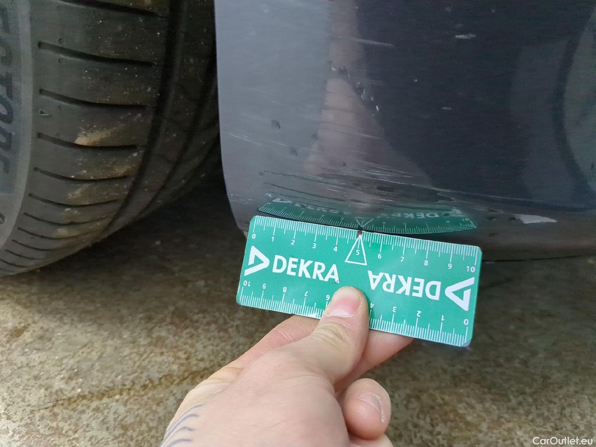  Tesla  Model 3 TESLA  / 2018 / 4P / Berline Long Range Dual Motor AWD #30