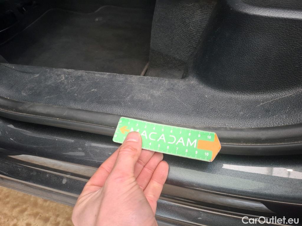  Audi  Q3 AUDI  / 2018 / 5P / SUV 45 TFSI E 245 S TRONIC S LINE #7