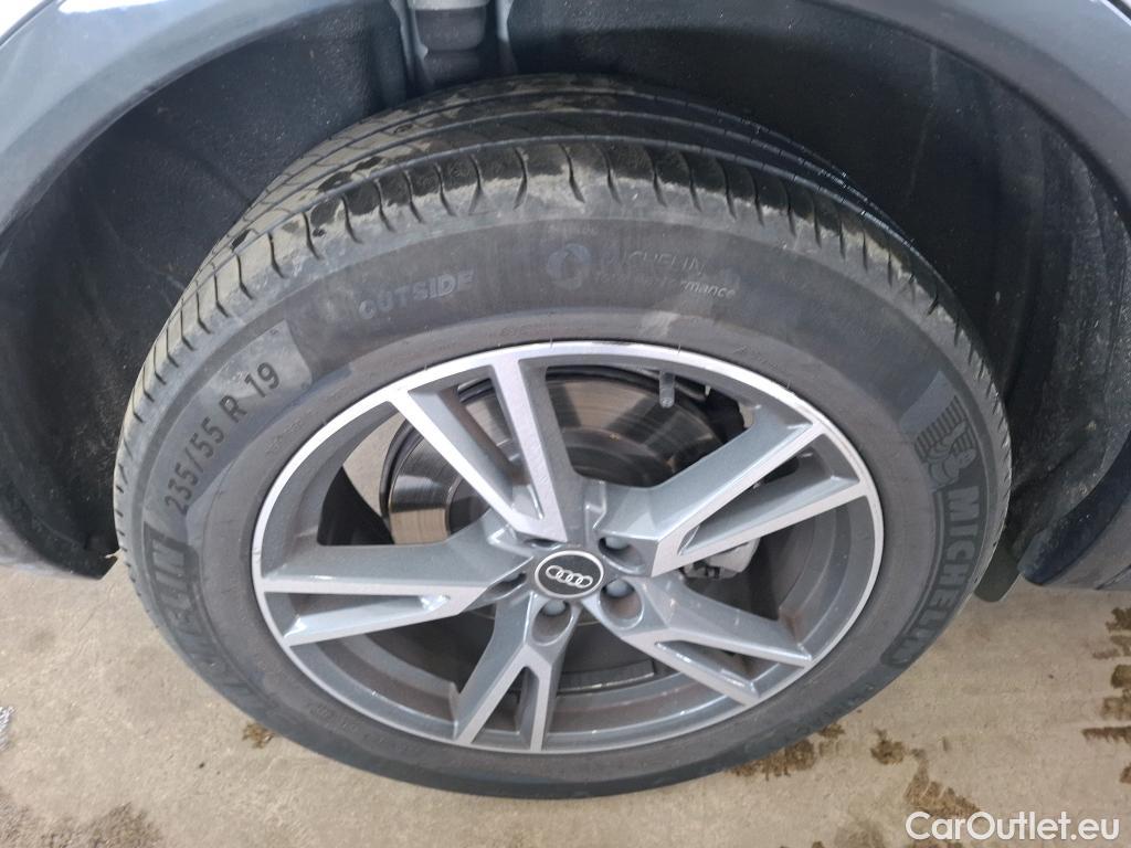  Audi  Q5  40 TDI quattro Avus 2.0 TDI 205CV BVA7 E6d #10