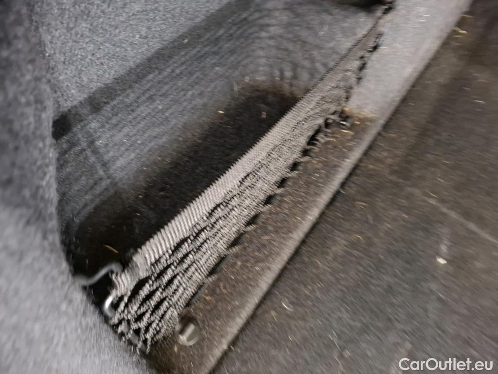  Bmw  X1 BMW  / 2022 / 5P / SUV sDrive18i xLine First Edition Plus DKG7 #8