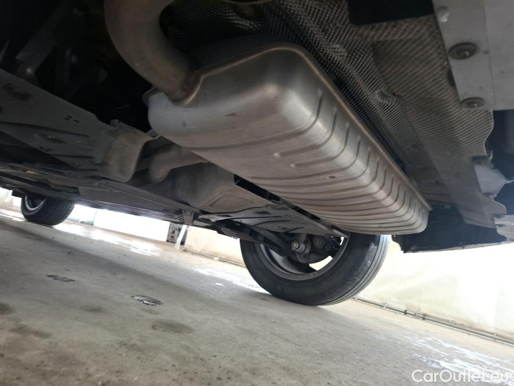  Bmw  X1 BMW  / 2022 / 5P / SUV sDrive18i xLine First Edition Plus DKG7 #9