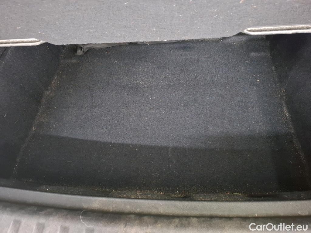  Bmw  X1 BMW  / 2022 / 5P / SUV sDrive18i xLine First Edition Plus DKG7 #13