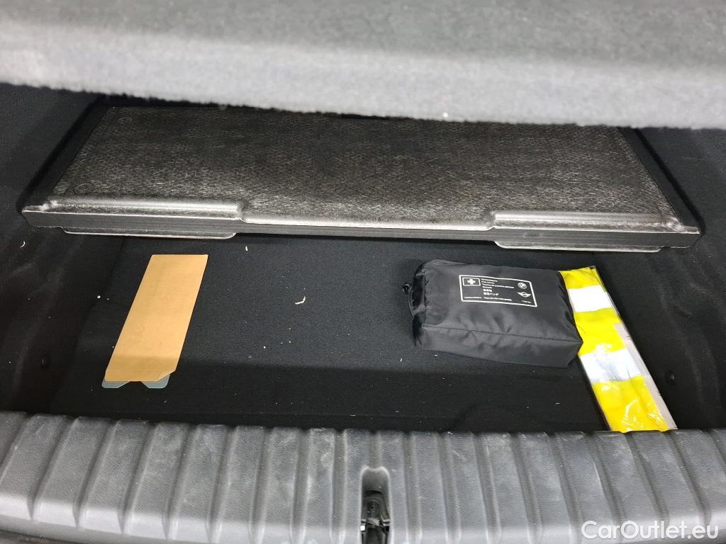  Bmw  Serie 1 Série 1 Berline 118 i M Sport 1.5 135CV BVA7 E6d #7