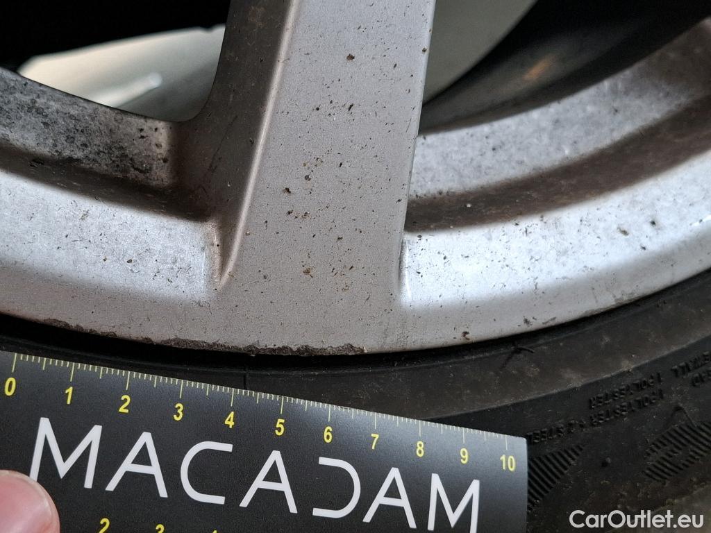  Audi  A3 AUDI  Sportback / 2016 / 5P / Berline 35 TDI 150 S TRONIC BUSINESS LINE #23