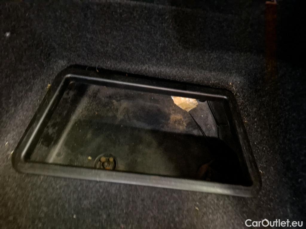  Bmw  Serie 3 BMW Série 3 Berline / 2022 / 4P / Berline 320d xDrive 190ch M Sport BVA8 #8