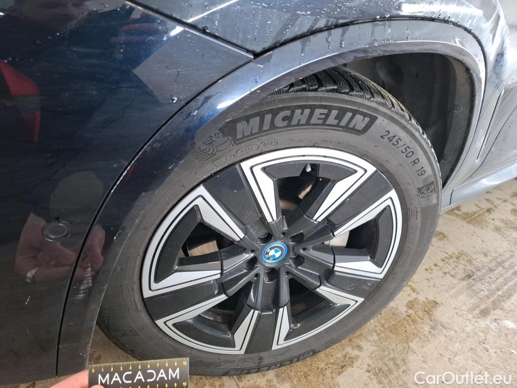  Bmw  iX3 Série  Inspiring 80kWh BVA #8