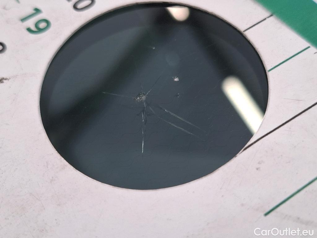  Volvo  XC 40 VOLVO XC40 / 2022 / 5P / SUV B3 163 DCT 7 Plus #3