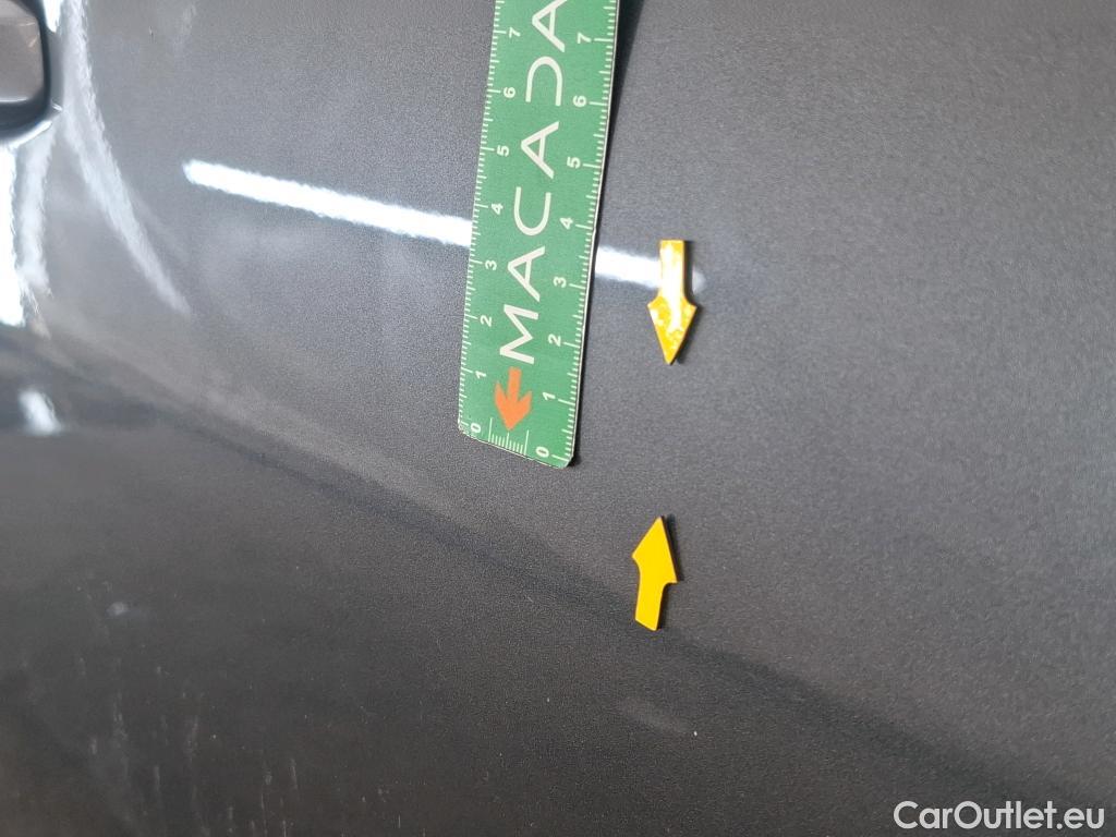  Audi  Q3 AUDI  / 2018 / 5P / SUV 45 TFSI E 245 S TRONIC S LINE #14