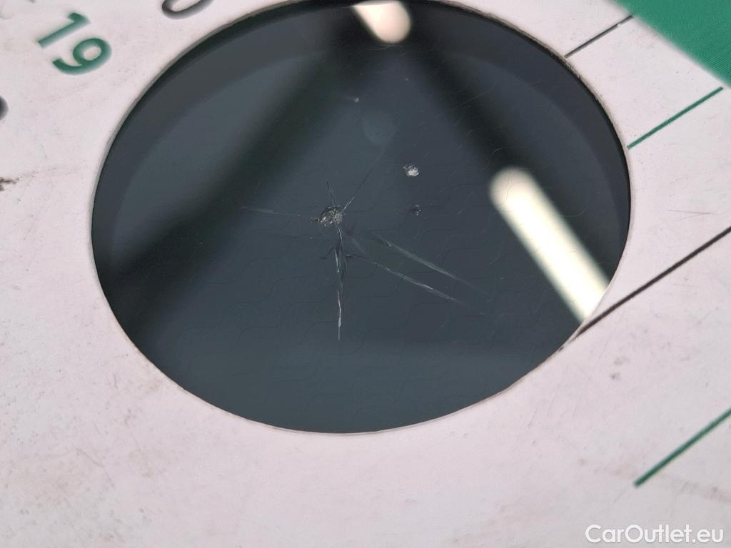  Volvo  XC 40 VOLVO XC40 / 2022 / 5P / SUV B3 163 DCT 7 Plus #2