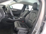  Volvo  XC 40 VOLVO XC40 / 2022 / 5P / SUV B3 163 DCT 7 Plus #8