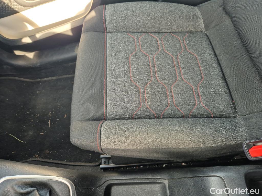  Citroen  C3 CITROEN  / 2016 / 5P / berlina con portón PureTech 60KW (83CV) FEEL #33