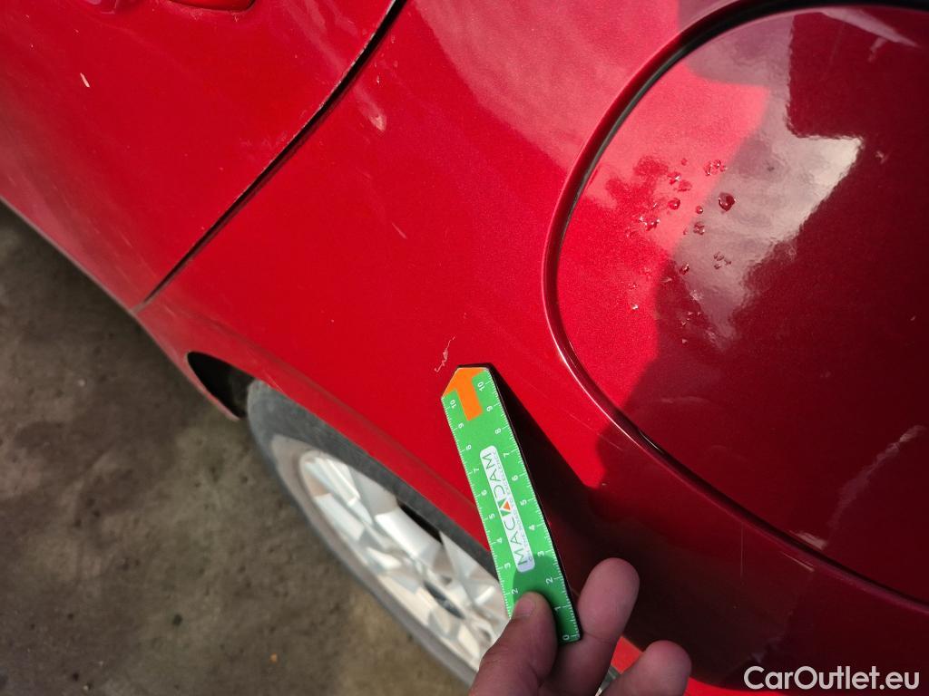  KIA  Cee'd KIA Ceed / 2021 / 5P / berlina con portón 1.0 T-GDi 74kW (100CV) Drive #21