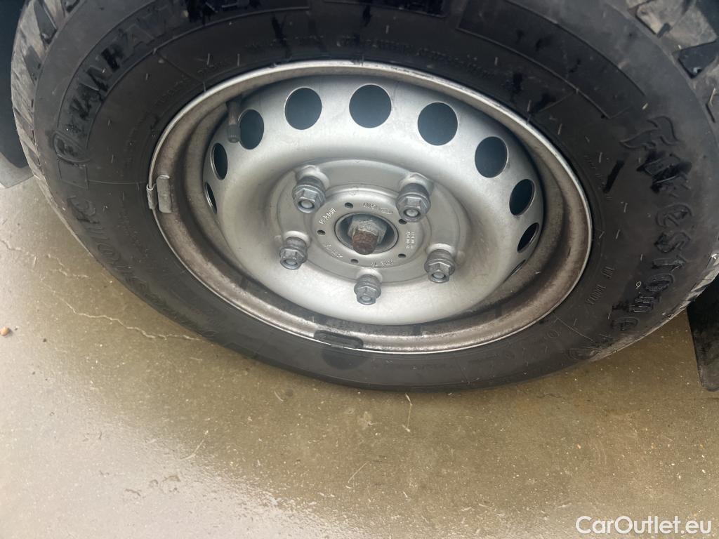  Ford  Transit  Custom Furgón 300 L2 Limited 2.0 TDCi 130CV MT6 E6dT #24