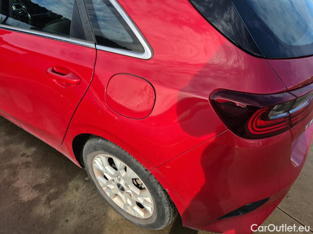  KIA  Cee'd KIA Ceed / 2021 / 5P / berlina con portón 1.0 T-GDi 74kW (100CV) Drive #20