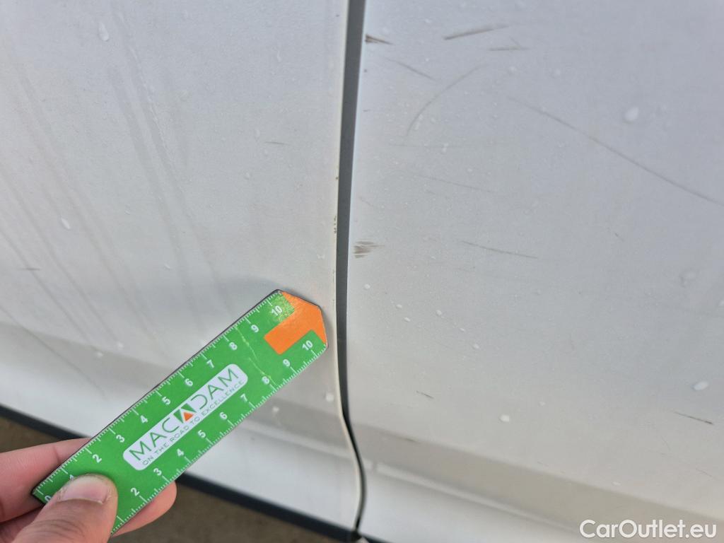  KIA  Niro KIA  / 2019 / 5P / crossover 1.6 GDi HEV 104kW (141CV) Drive #20