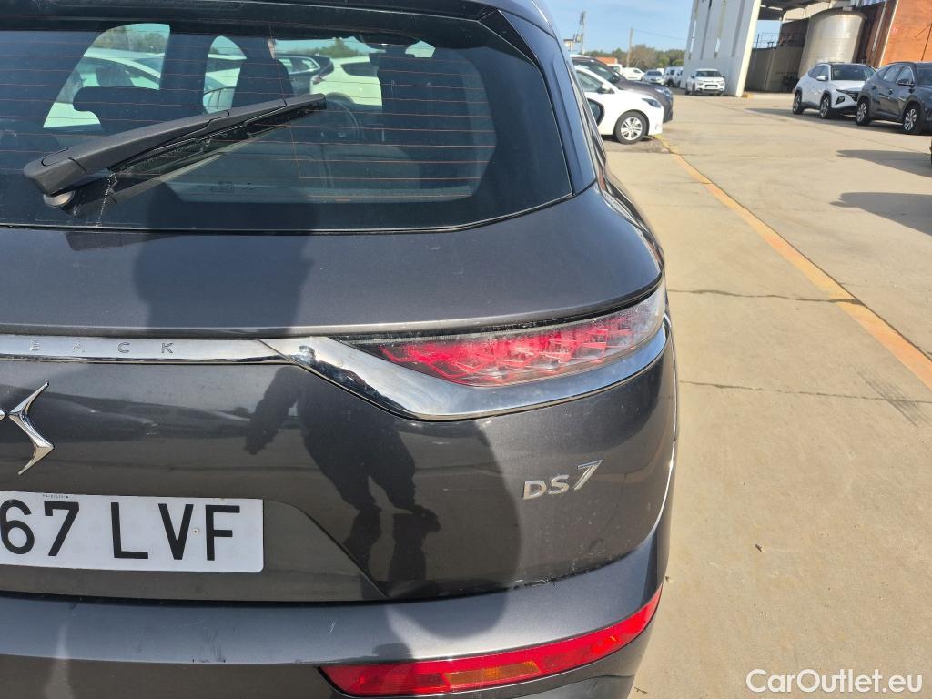  DS  DS7 DS DS 7 Crossback / 2017 / 5P / todoterreno BlueHDi DE 96kW (130CV) Auto. CHIC (AC) #3
