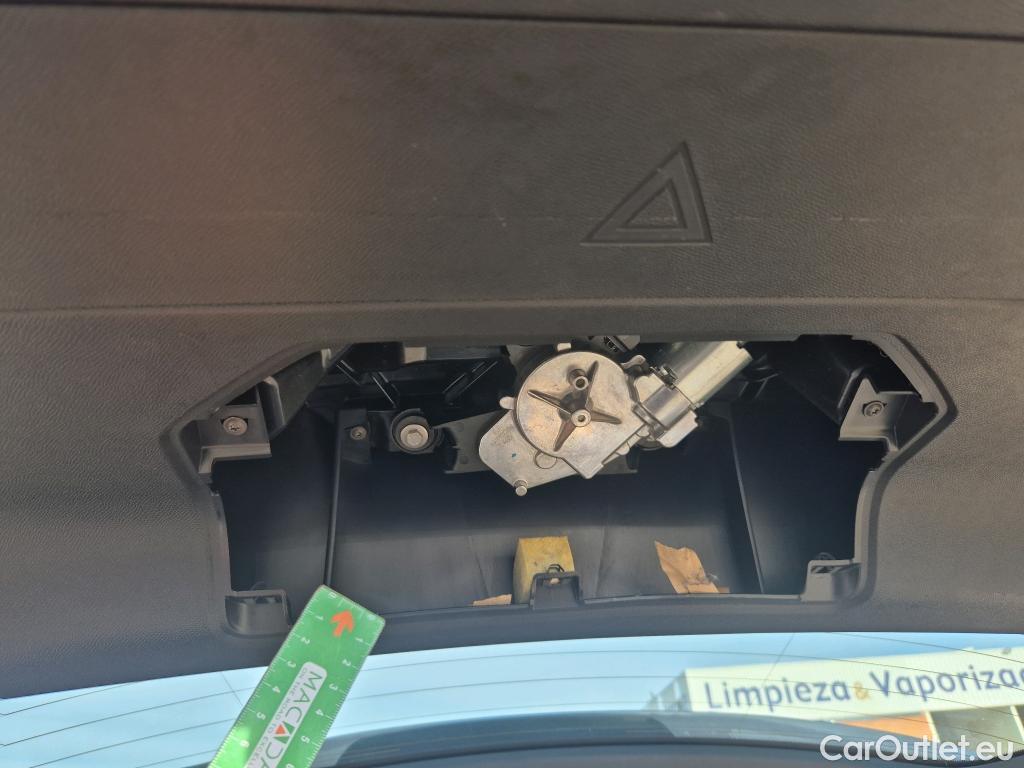  DS  DS7 DS DS 7 Crossback / 2017 / 5P / todoterreno BlueHDi DE 96kW (130CV) Auto. CHIC (AC) #17