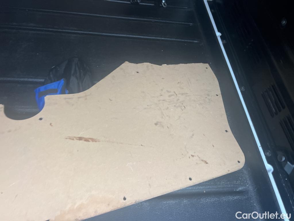  Ford  Transit  Custom Furgón 300 L2 Limited 2.0 TDCi 130CV MT6 E6dT #18