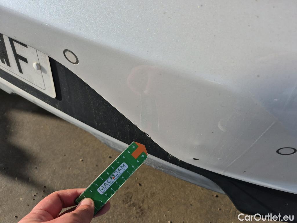  KIA  Niro KIA  / 2019 / 5P / crossover 1.6 GDi HEV 104kW (141CV) Drive #6