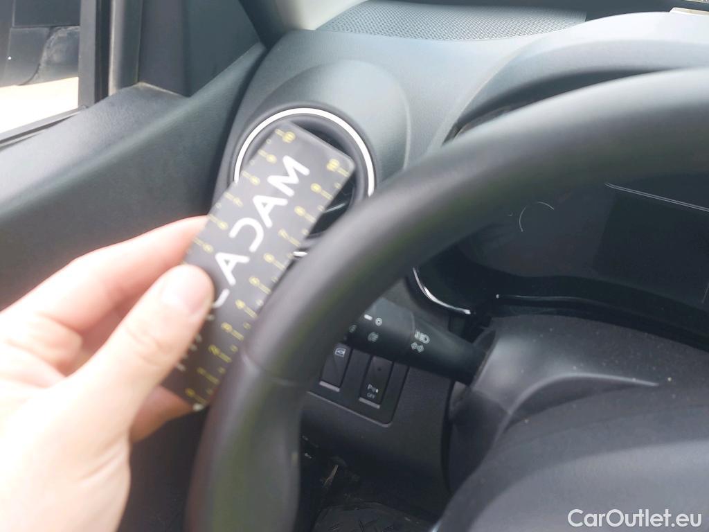  Dacia  Spring DACIA  / 2021 / 5P / berlina con portón Business Electric 33kW (45CV) #14