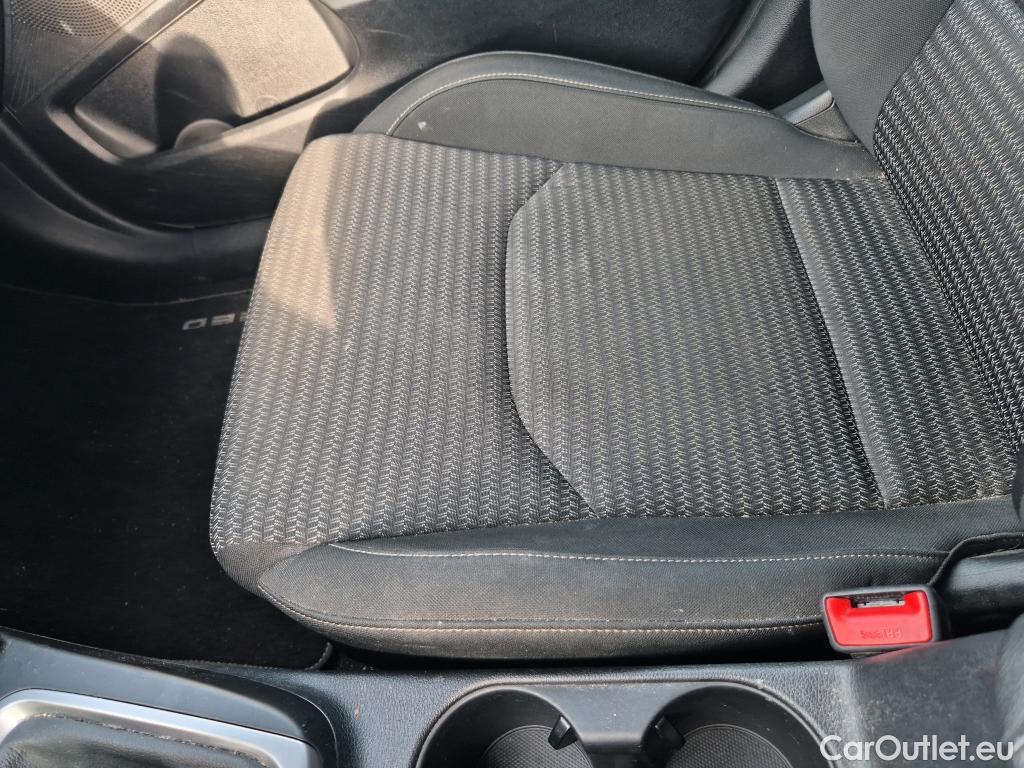  KIA  Cee'd KIA Ceed / 2021 / 5P / berlina con portón 1.0 T-GDi 74kW (100CV) Drive #8