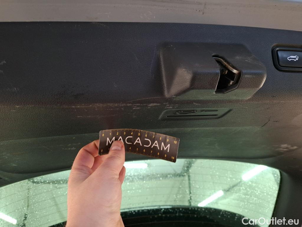  KIA  Sportage KIA  / 2021 / 5P / SUV 1.6 T-GDI 265 PHEV AUTO 4WD GT-L PREM BU #9