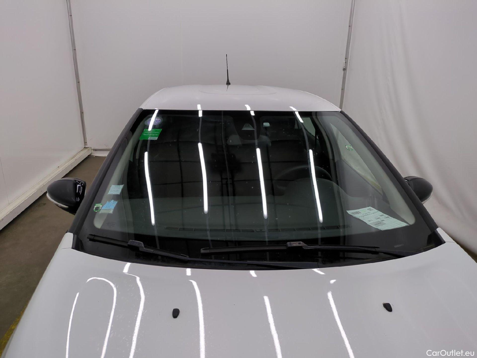  Citroen  C3  Feel Business 1.2 PureTech 80CV BVM5 E6d #3