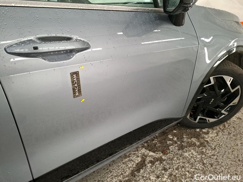  KIA  Sportage KIA  / 2021 / 5P / SUV 1.6 T-GDI 265 PHEV AUTO 4WD GT-L PREM BU #18