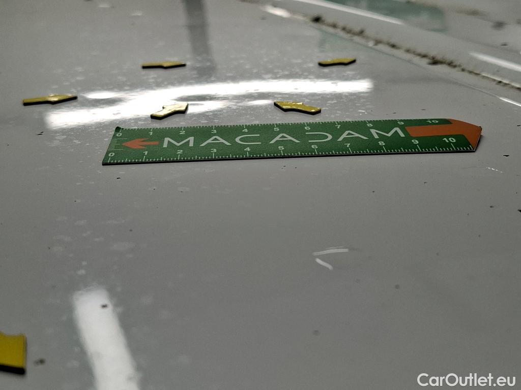  Citroen  Jumpy CITROEN  4p Combi Taille M BlueHDi 100 S&S BVM6 Confort #9