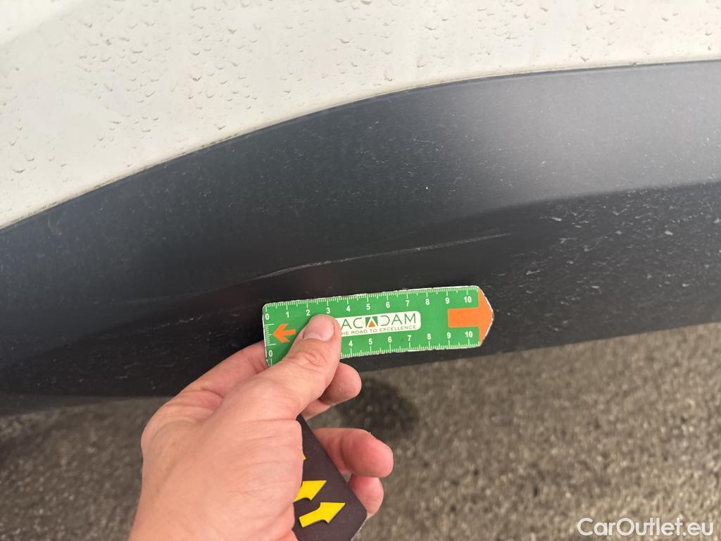  Citroen  C4  Berline Feel Nav Business R 1.5 BlueHDI 130CV BVA8 E6d / TRANSFO VP/VF #19