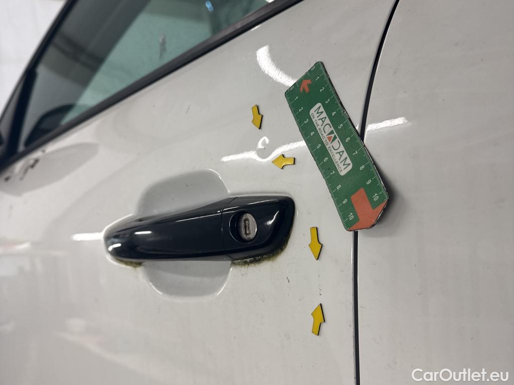  Citroen  C4  Berline Feel Nav Business R 1.5 BlueHDI 130CV BVA8 E6d / TRANSFO VP/VF #10