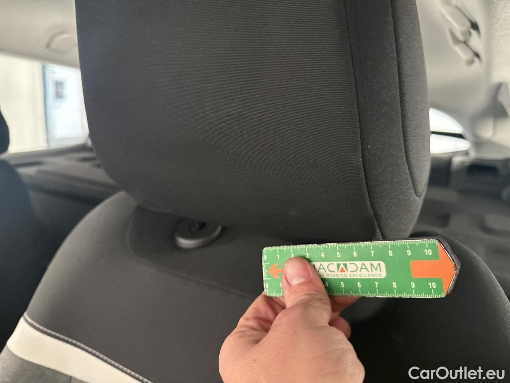  Citroen  C4  Berline Feel Nav Business R 1.5 BlueHDI 130CV BVA8 E6d / TRANSFO VP/VF #8