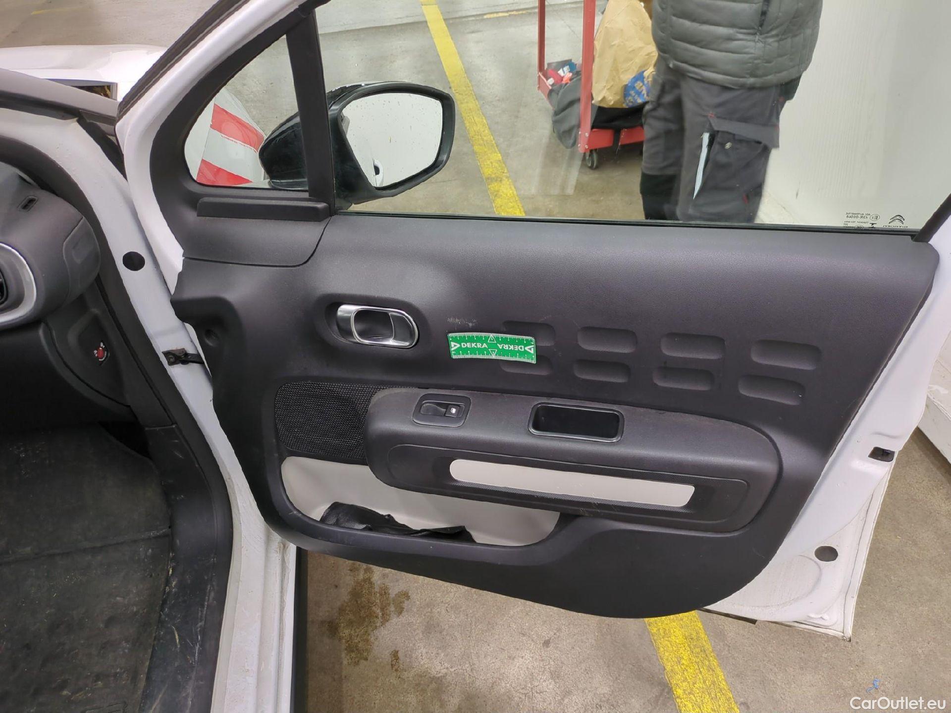  Citroen  C3  Société Feel 1.5 BlueHDI 100CV BVM6 E6d #15