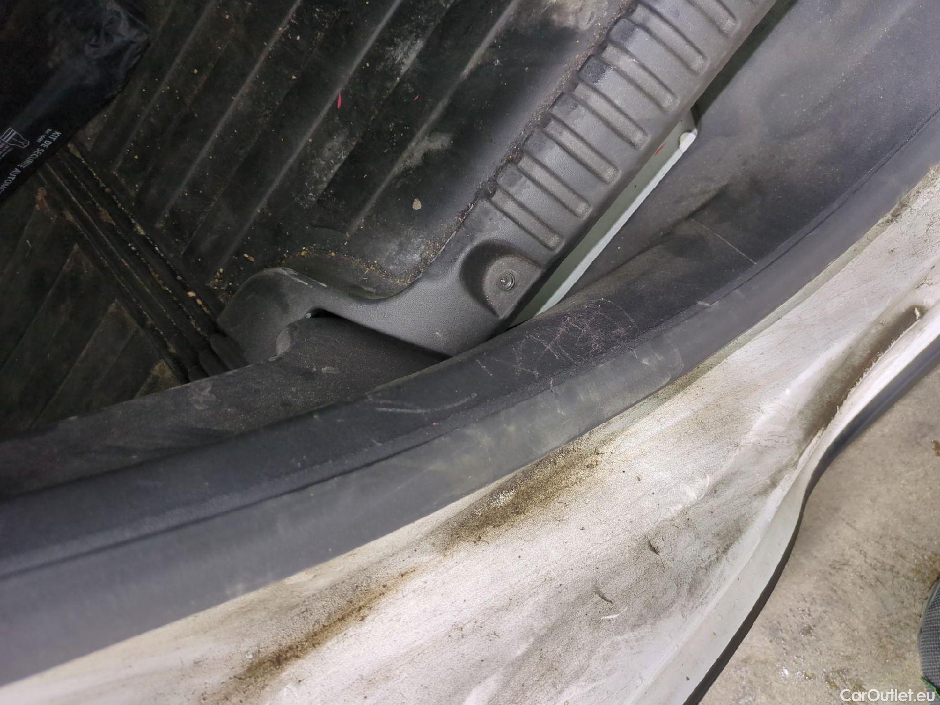  Citroen  C3  Société Feel 1.5 BlueHDI 100CV BVM6 E6d #12