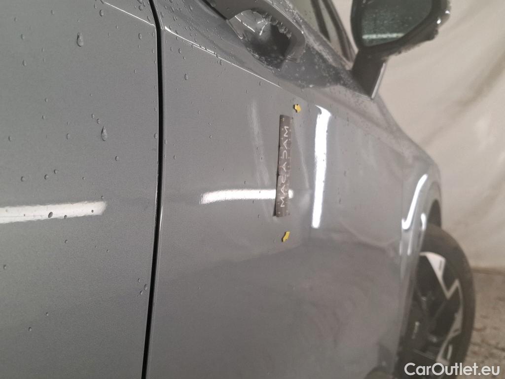  KIA  Sportage KIA  / 2021 / 5P / SUV 1.6 T-GDI 265 PHEV AUTO 4WD GT-L PREM BU #20