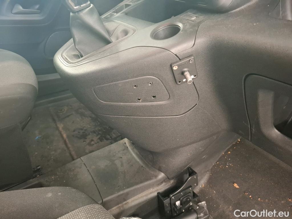  Citroen  Berlingo  Fourgon Club M 650 1.5 BlueHDi 75CV BVM5 E6dT #26