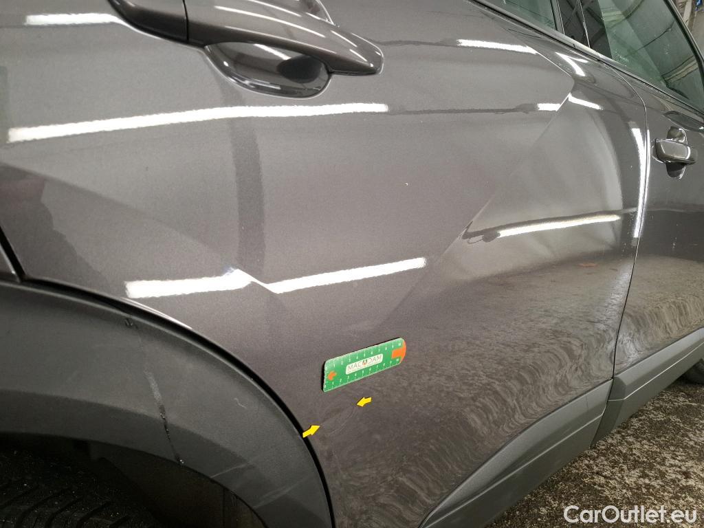  Peugeot  2008  Active Pack 1.2 PureTech 130CV BVA8 E6d #1