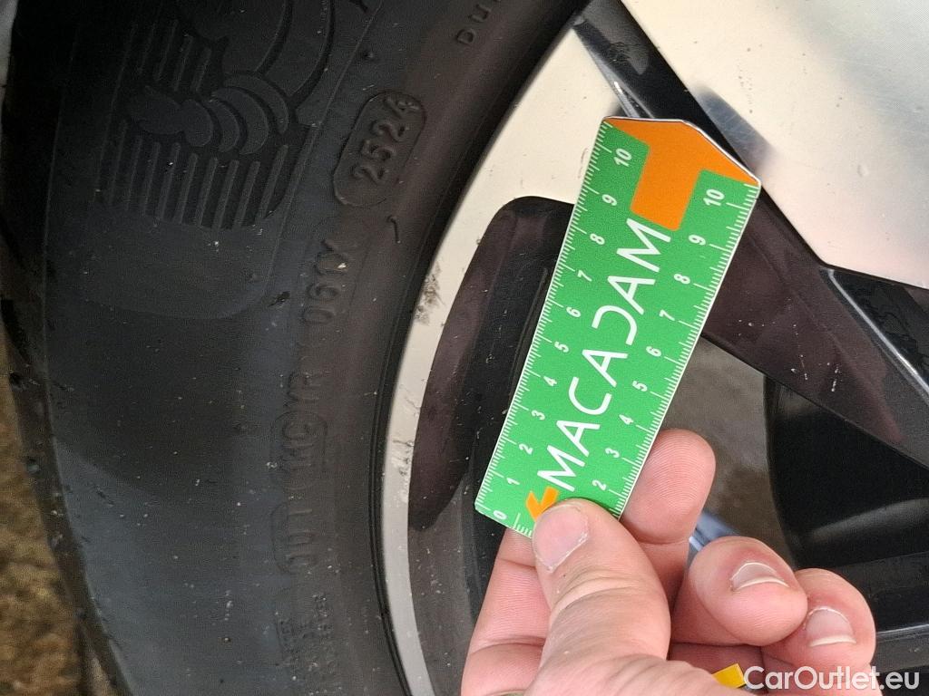  Peugeot  3008  GT Line 1.5 HDi 130CV BVA8 E6dT #17