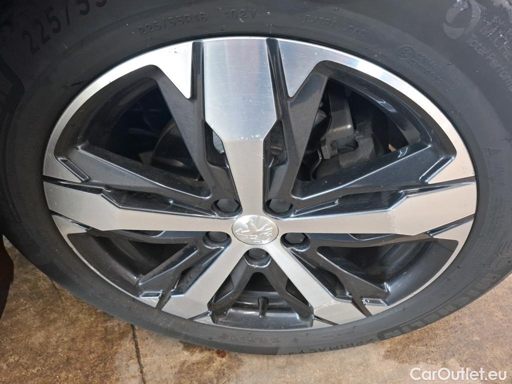  Peugeot  3008  GT Line 1.5 HDi 130CV BVA8 E6dT #10